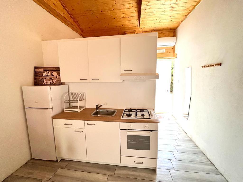 Rodova Apartment Pisticci Luaran gambar